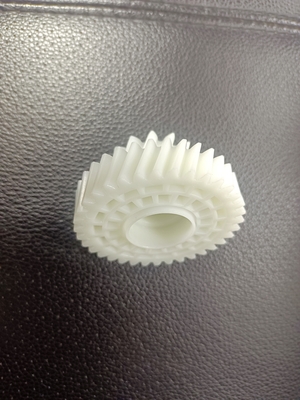 オーダーメイド ホワイトギア プラスチックの模具: プロフェッショナルな製造,精巧なデザイン